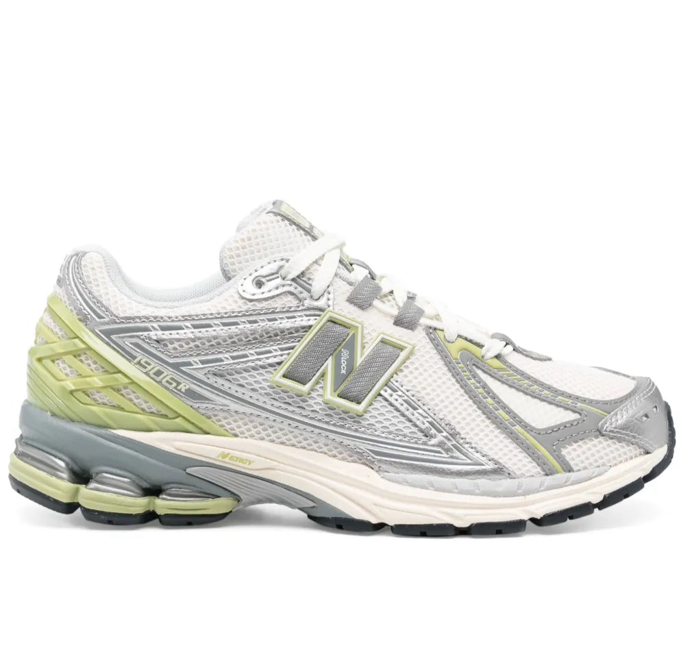 New Balance 1906R sneakers
